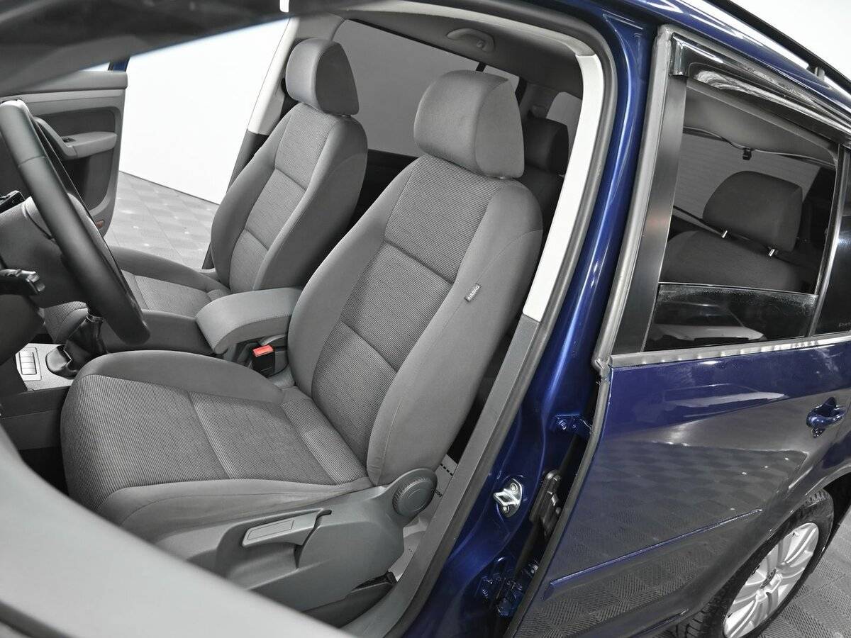 Купить Volkswagen Touran, 2007, 196 000 км, фото №6