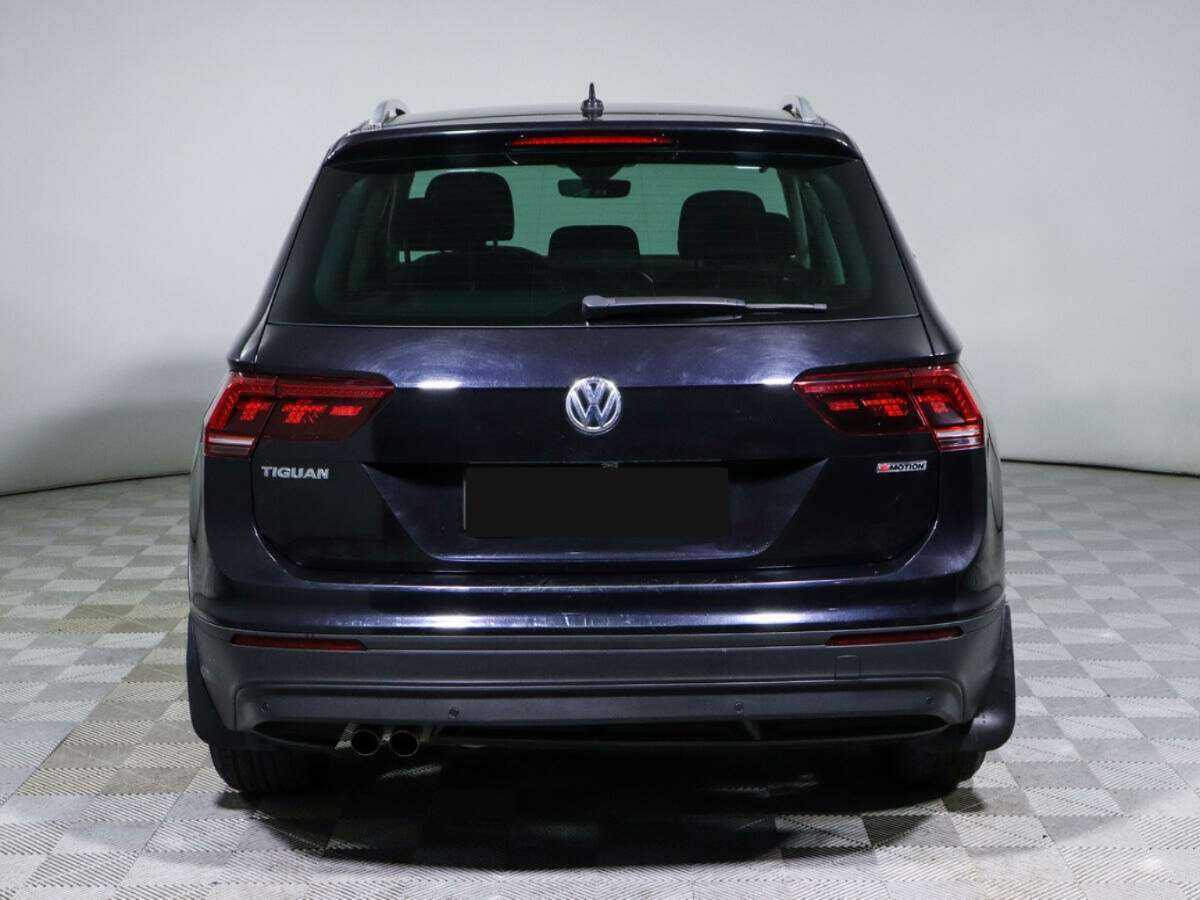 Купить Volkswagen Tiguan, 2018, 101 360 км, фото №4