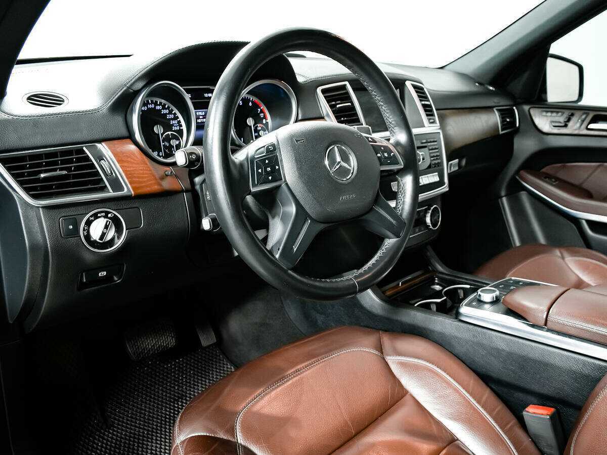 Купить Mercedes-Benz GL-Класс 400, 2014, 107 000 км, фото №13