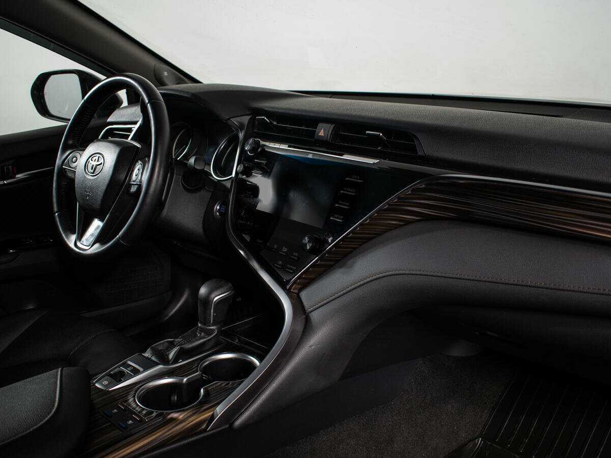 Купить Toyota Camry, 2019, 59 256 км, фото №7
