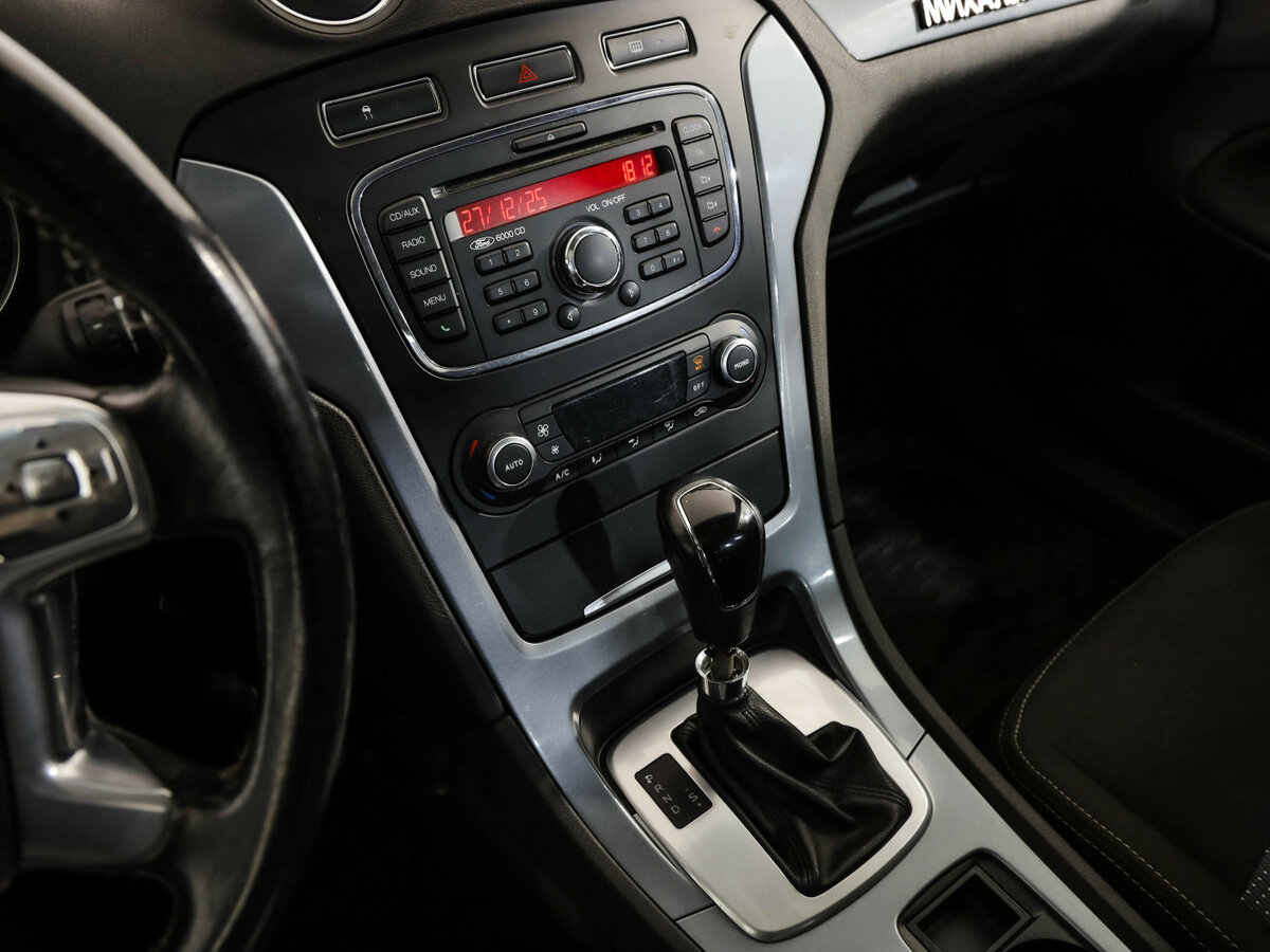 Купить Ford Mondeo IV, 2010, 205 252 км, фото №13