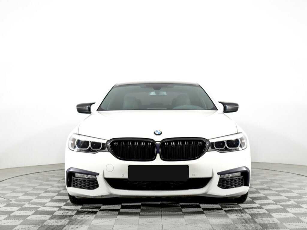 Купить BMW 5 серии 520d xDrive, 2019, 84 769 км, фото №2