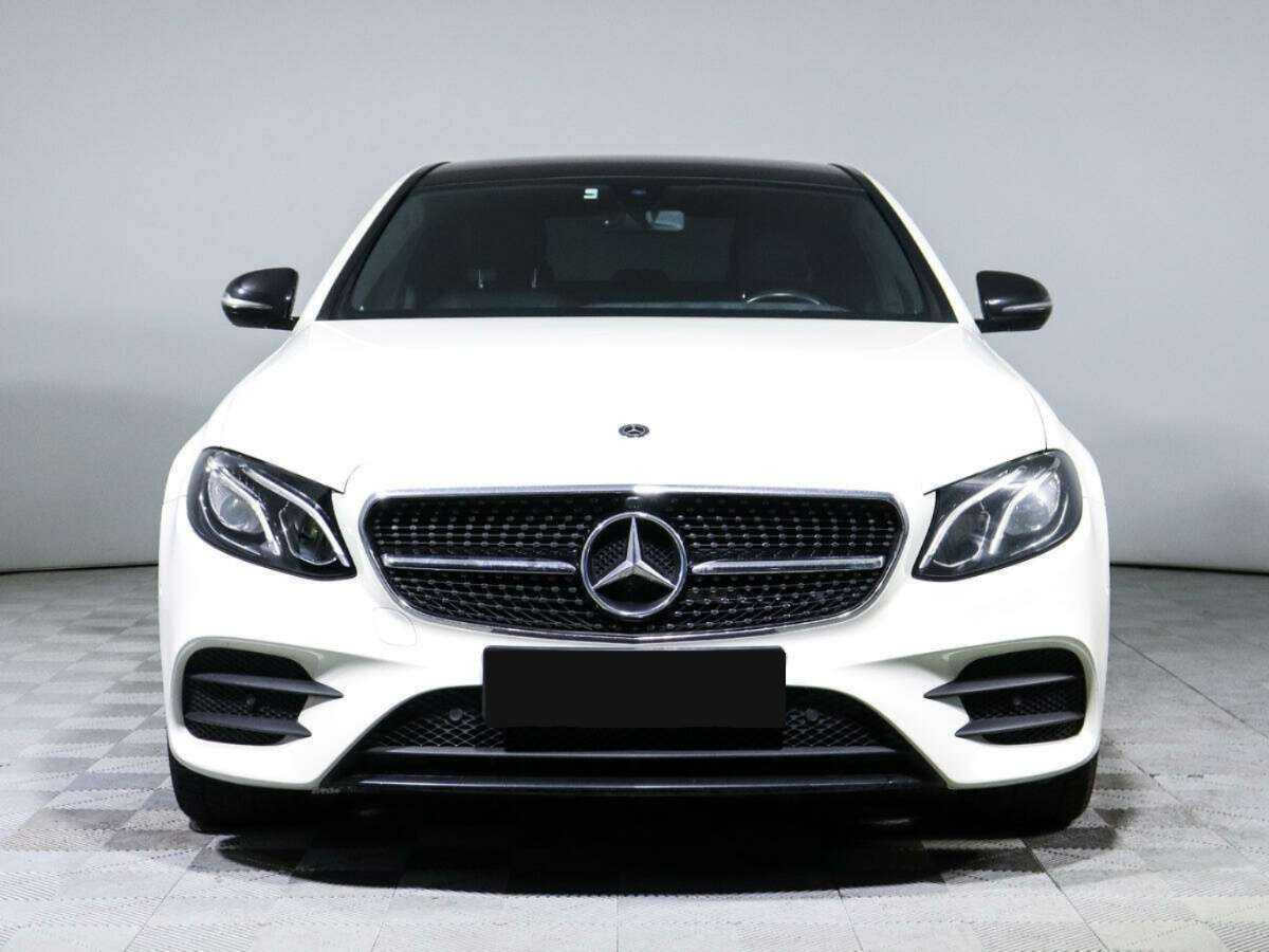 Купить Mercedes-Benz E-Класс 200, 2017, 81 759 км, фото №2