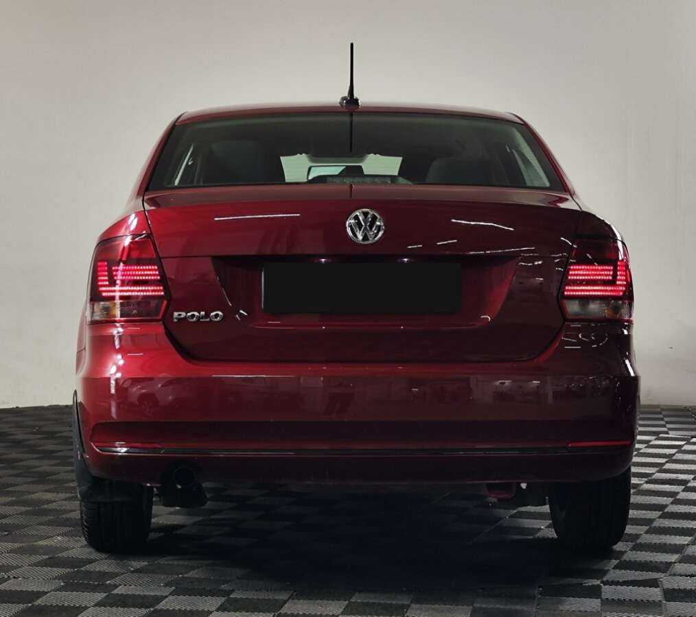 Купить Volkswagen Polo, 2018, 136 300 км, фото №4