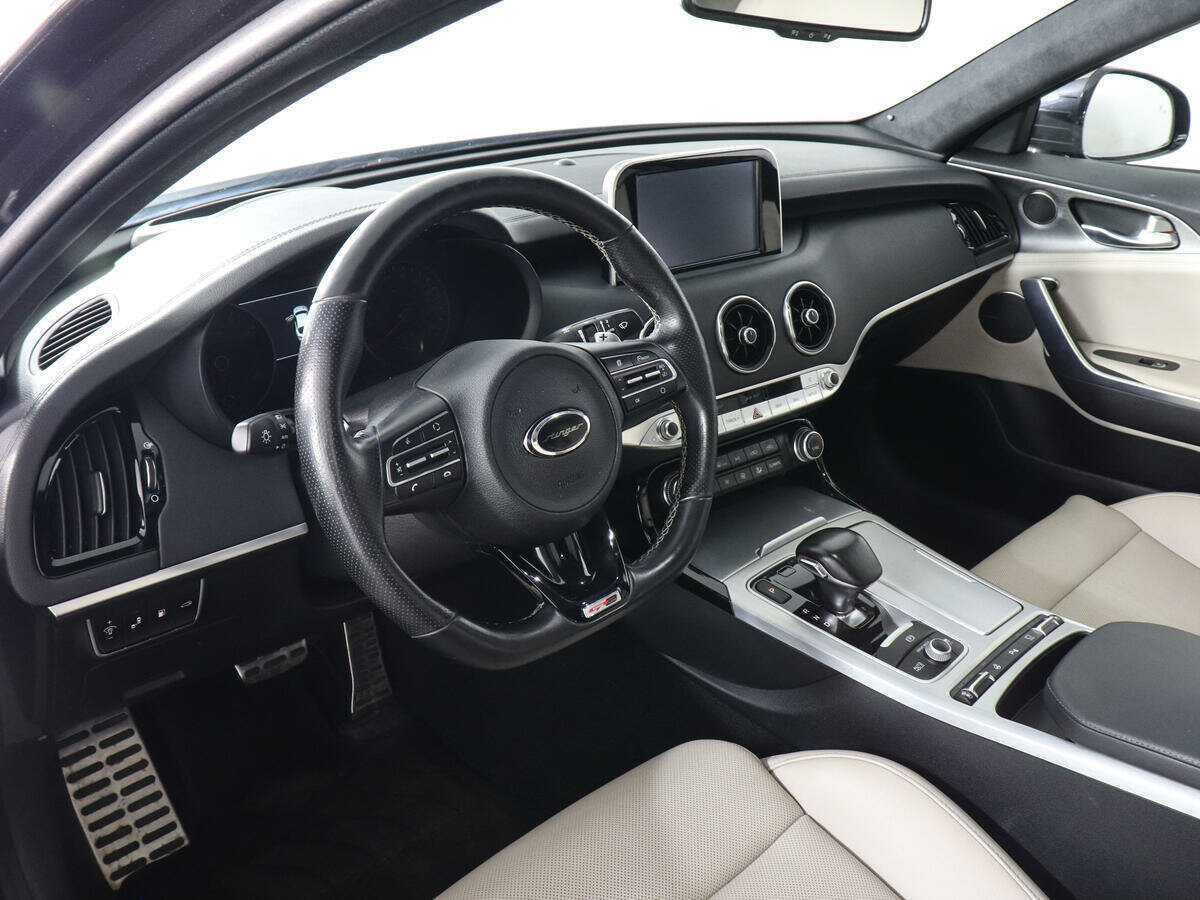 Купить Kia Stinger, 2018, 67 050 км, фото №9