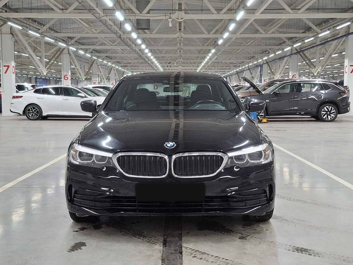 Купить BMW 5 серии 530i xDrive VII (G30/G31/G38), 2019, 116 501 км, фото №2