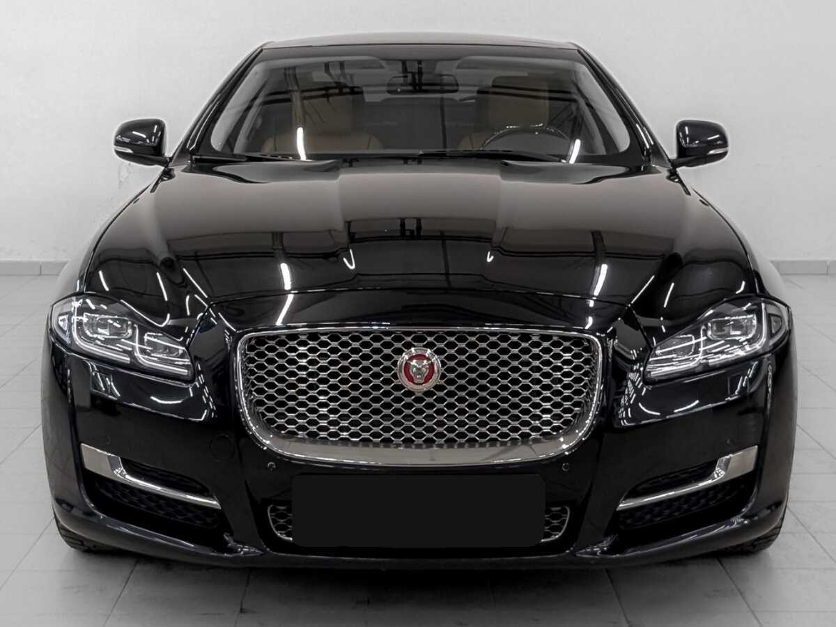 Купить Jaguar XJ, 2017, 60 602 км, фото №2