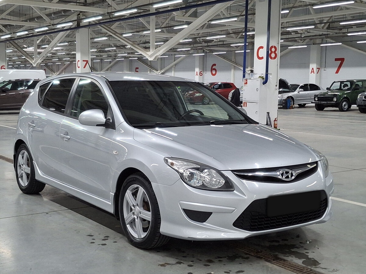Купить Hyundai i30 I Рестайлинг, 2011, 196 843 км, фото №3