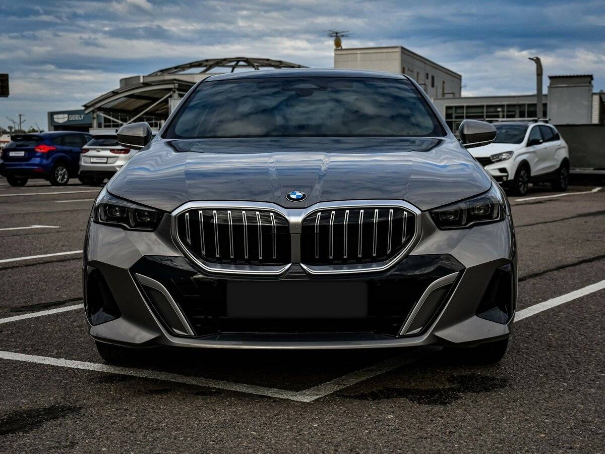 Купить BMW 5 серии Long 525Li VIII (G60/G61/G68), 2024, 21 710 км, фото №2