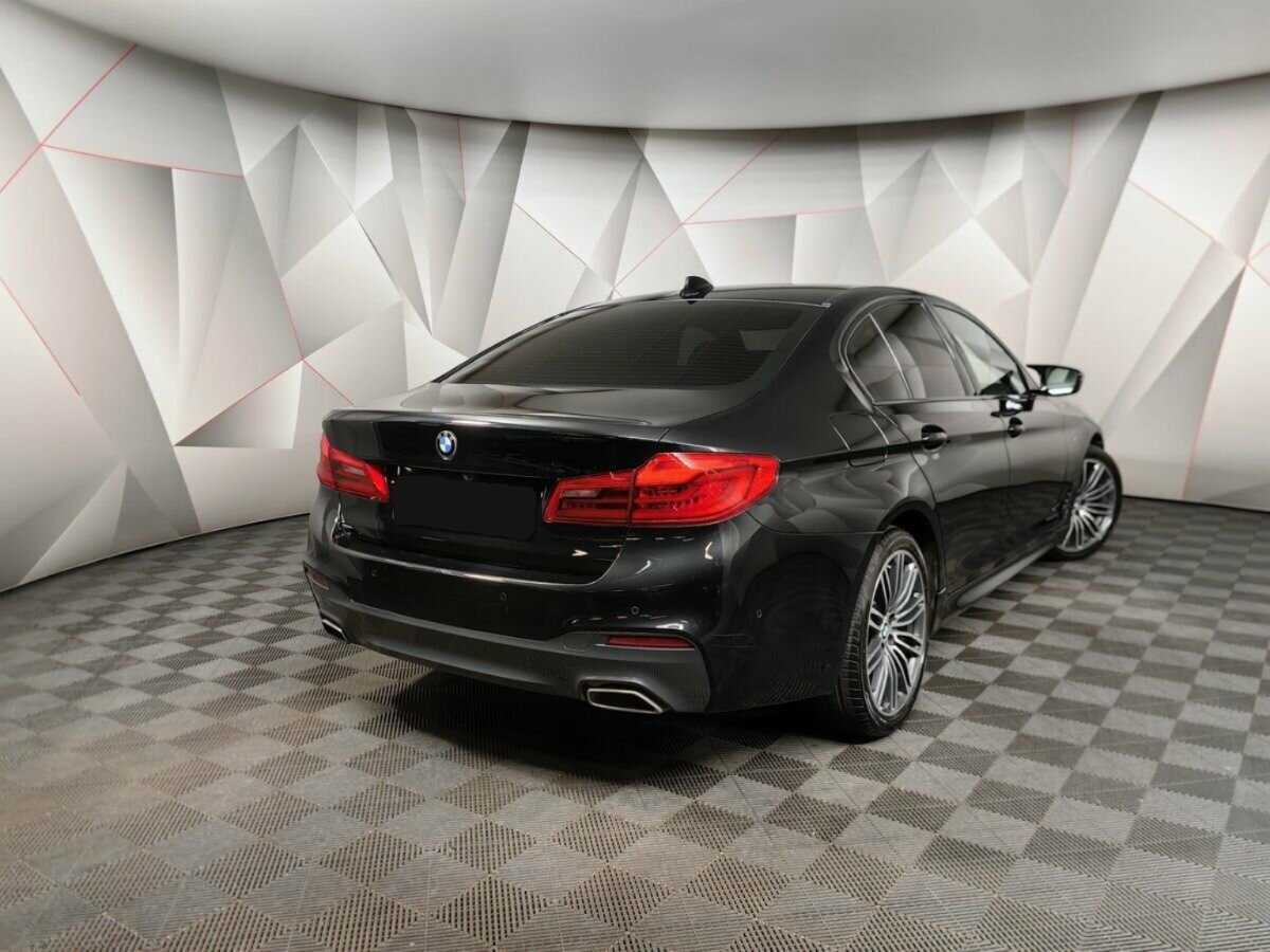 Купить BMW 5 серии 530i xDrive, 2018, 103 071 км, фото №2