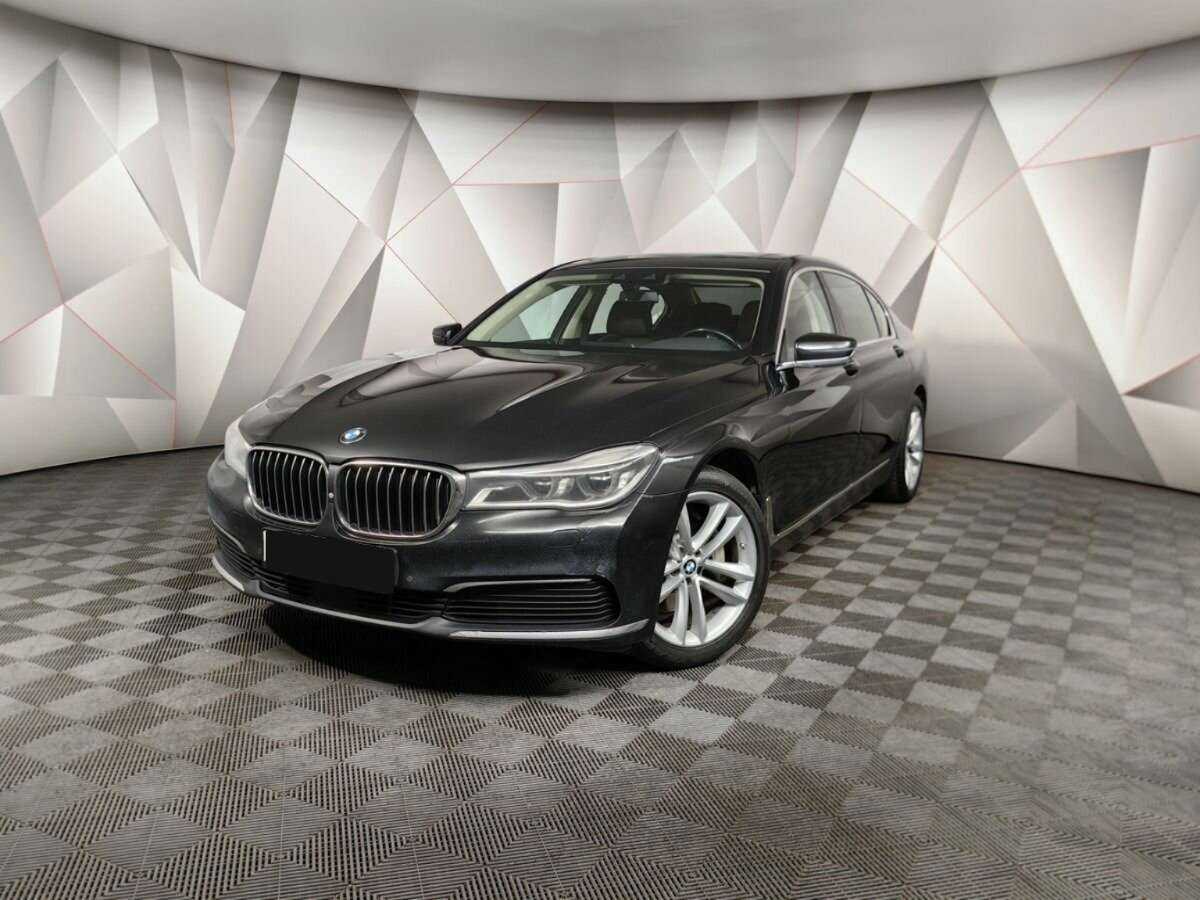 Купить BMW 7 серии Long 730Ld xDrive, 2015, 283 094 км, фото №1