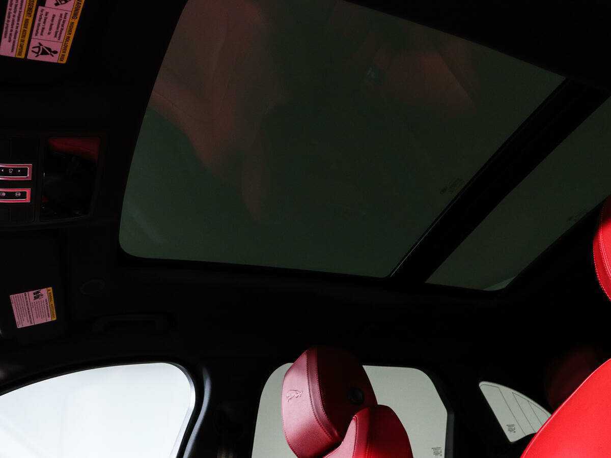 Купить Jaguar F-Pace, 2021, 12 577 км, фото №24