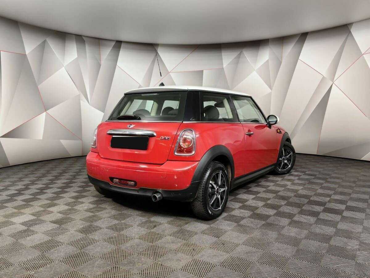 Купить Mini Hatch Cooper, 2013, 138 514 км, фото №2