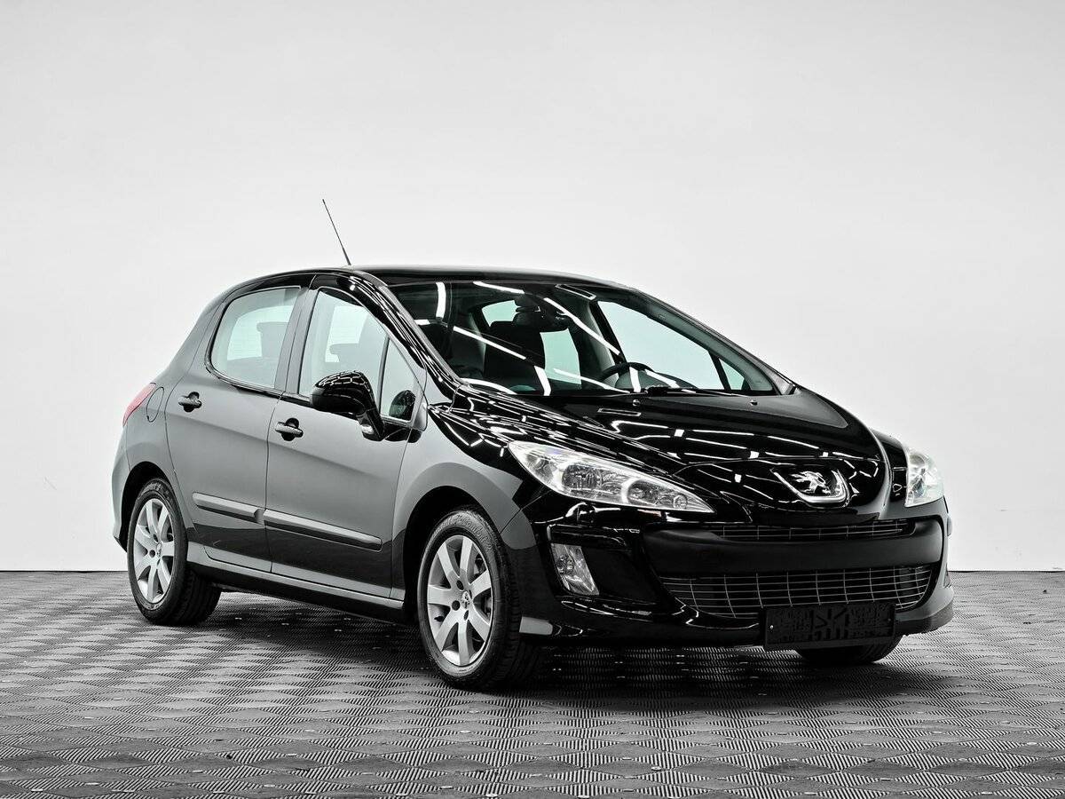 Купить Peugeot 308, 2011, 163 000 км, фото №2