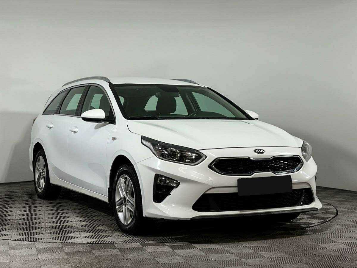 Купить Kia Ceed, 2021, 68 870 км, фото №3