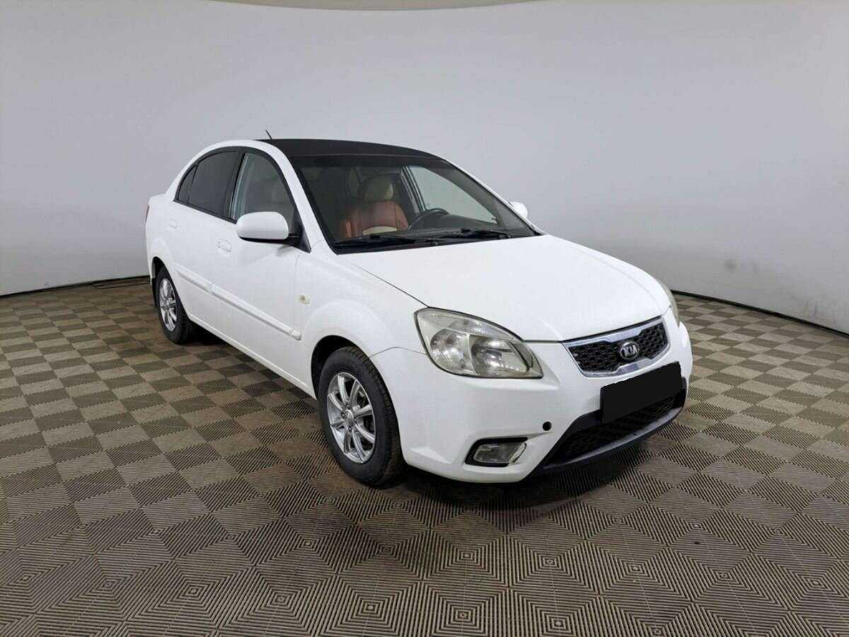 Купить Kia Rio, 2011, 175 478 км, фото №3
