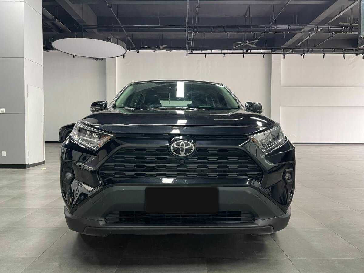 Купить Toyota RAV4, 2023, 5 470 км, фото №2