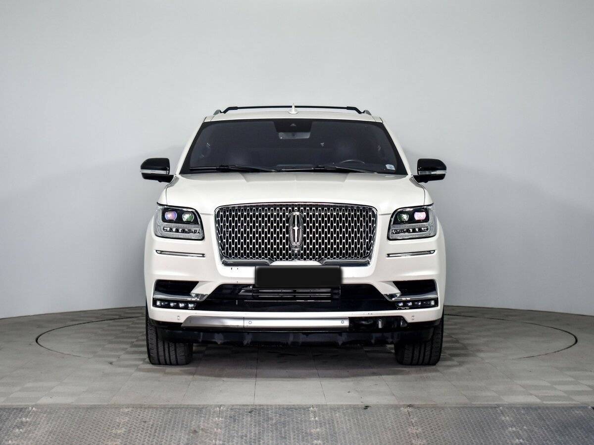 Купить Lincoln Navigator L, 2018, 34 389 км, фото №3