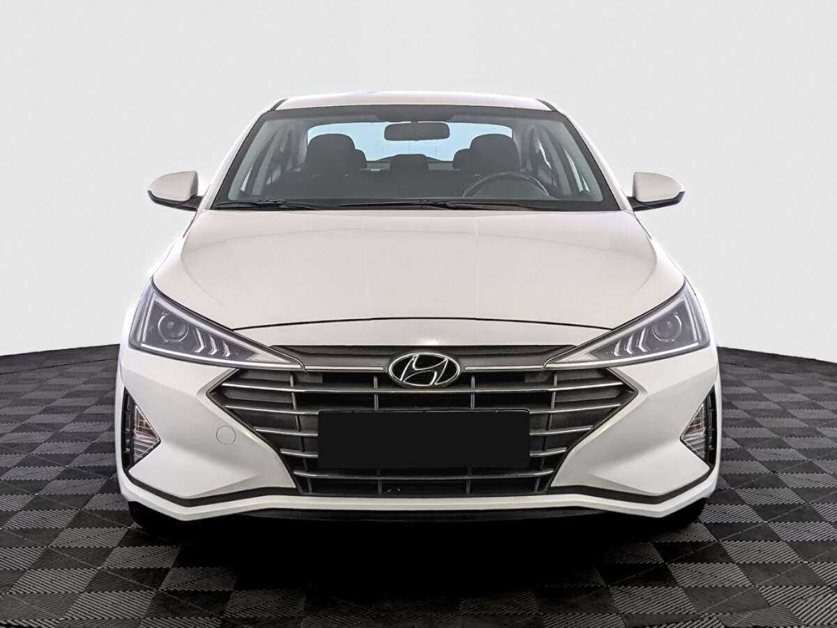 Купить Hyundai Elantra, 2020, 32 430 км, фото №2