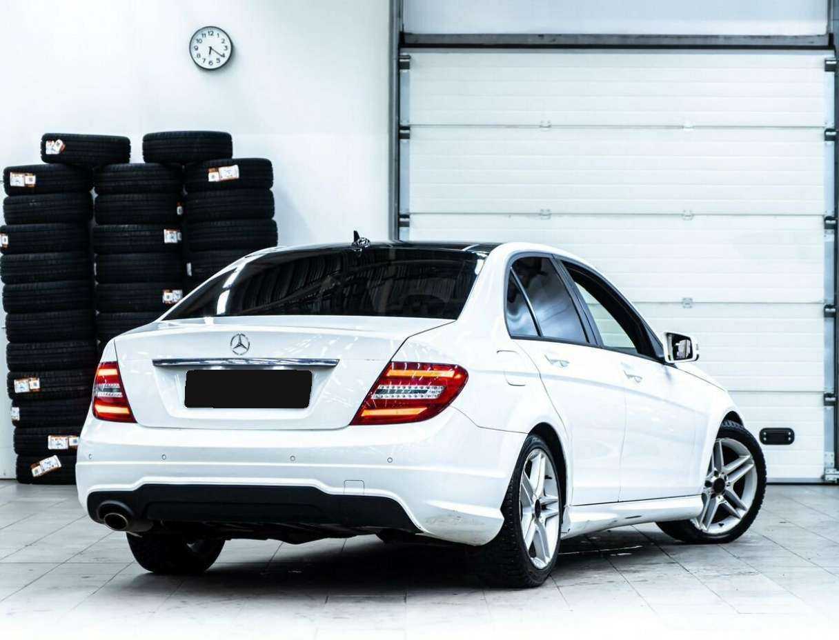 Купить Mercedes-Benz C-Класс 180, 2012, 131 800 км, фото №3