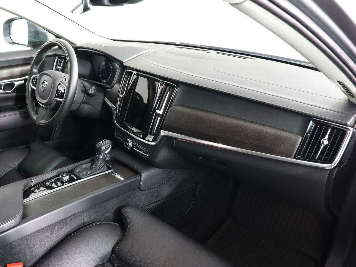 Купить Volvo V90 Cross Country, 2019, 73 677 км, фото №9