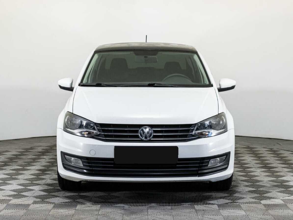 Купить Volkswagen Polo, 2016, 228 992 км, фото №2