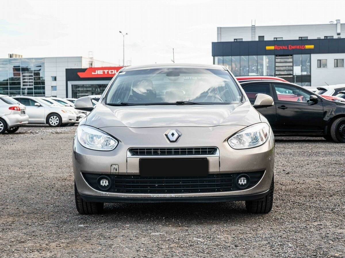 Купить Renault Fluence, 2010, 232 262 км, фото №2