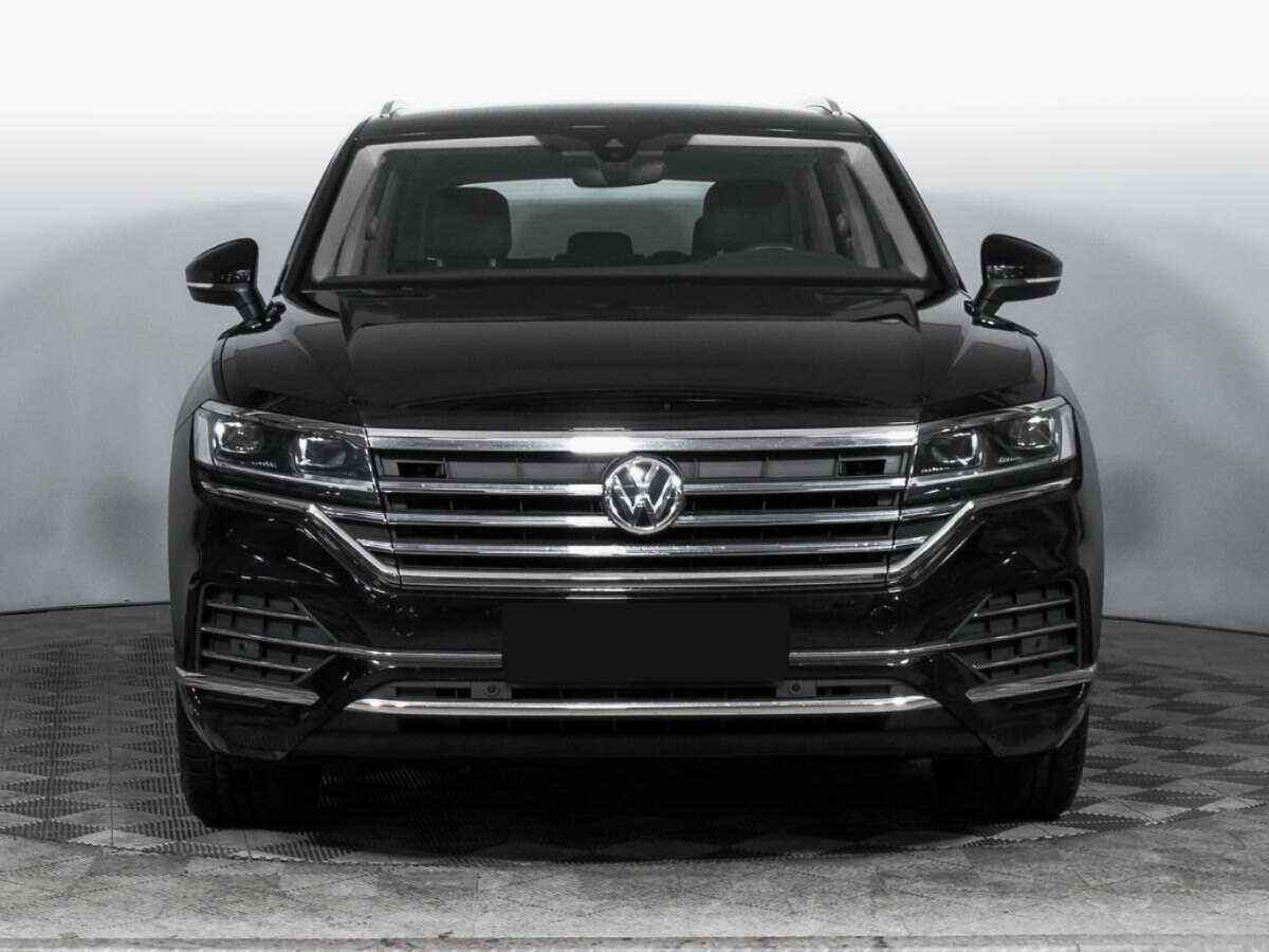 Купить Volkswagen Touareg, 2018, 90 500 км, фото №2