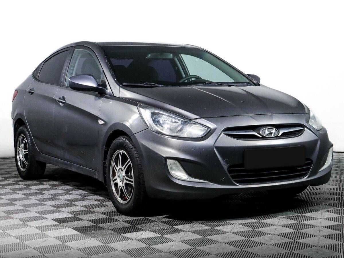 Купить Hyundai Solaris, 2011, 317 869 км, фото №3