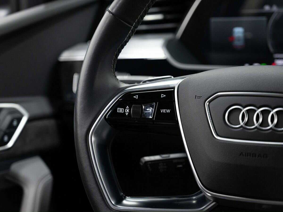 Купить Audi e-tron 50, 2020, 16 550 км, фото №16