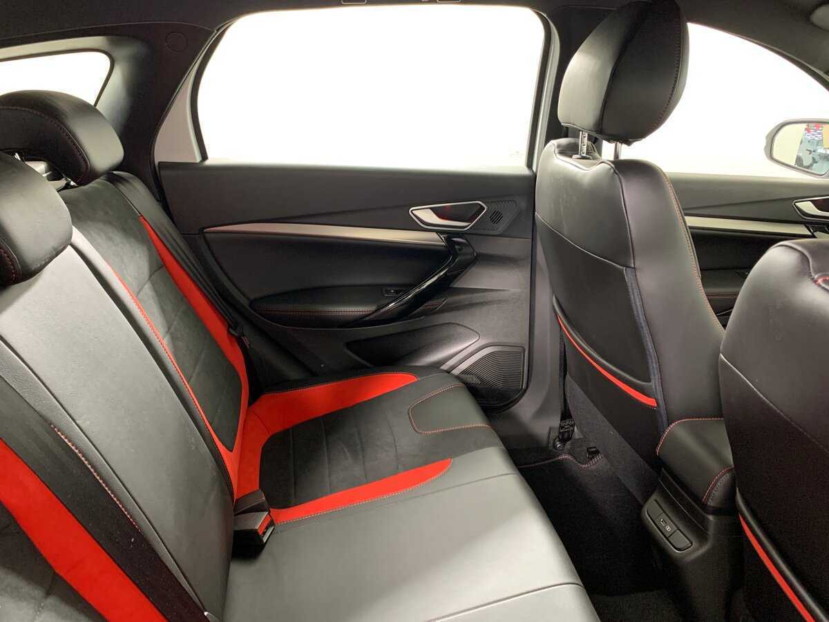 Купить Lada (ВАЗ) Vesta SW Sportline, 2024, 9 км, фото №18