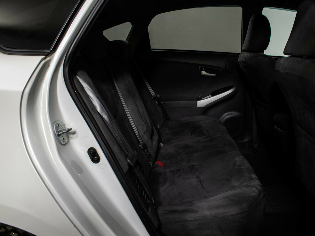 Купить Toyota Prius III (XW30), 2009, 185 554 км, фото №9