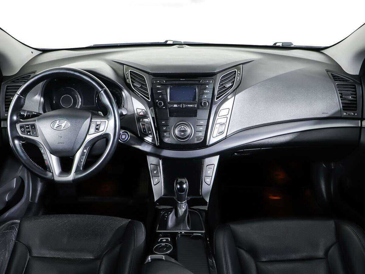 Купить Hyundai i40, 2015, 126 400 км, фото №11