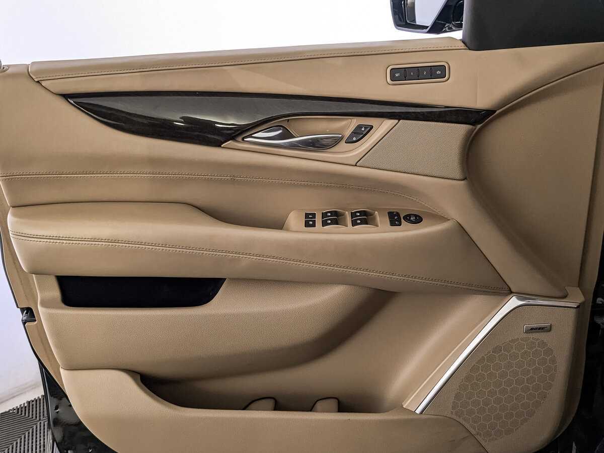 Купить Cadillac Escalade, 2018, 81 454 км, фото №15