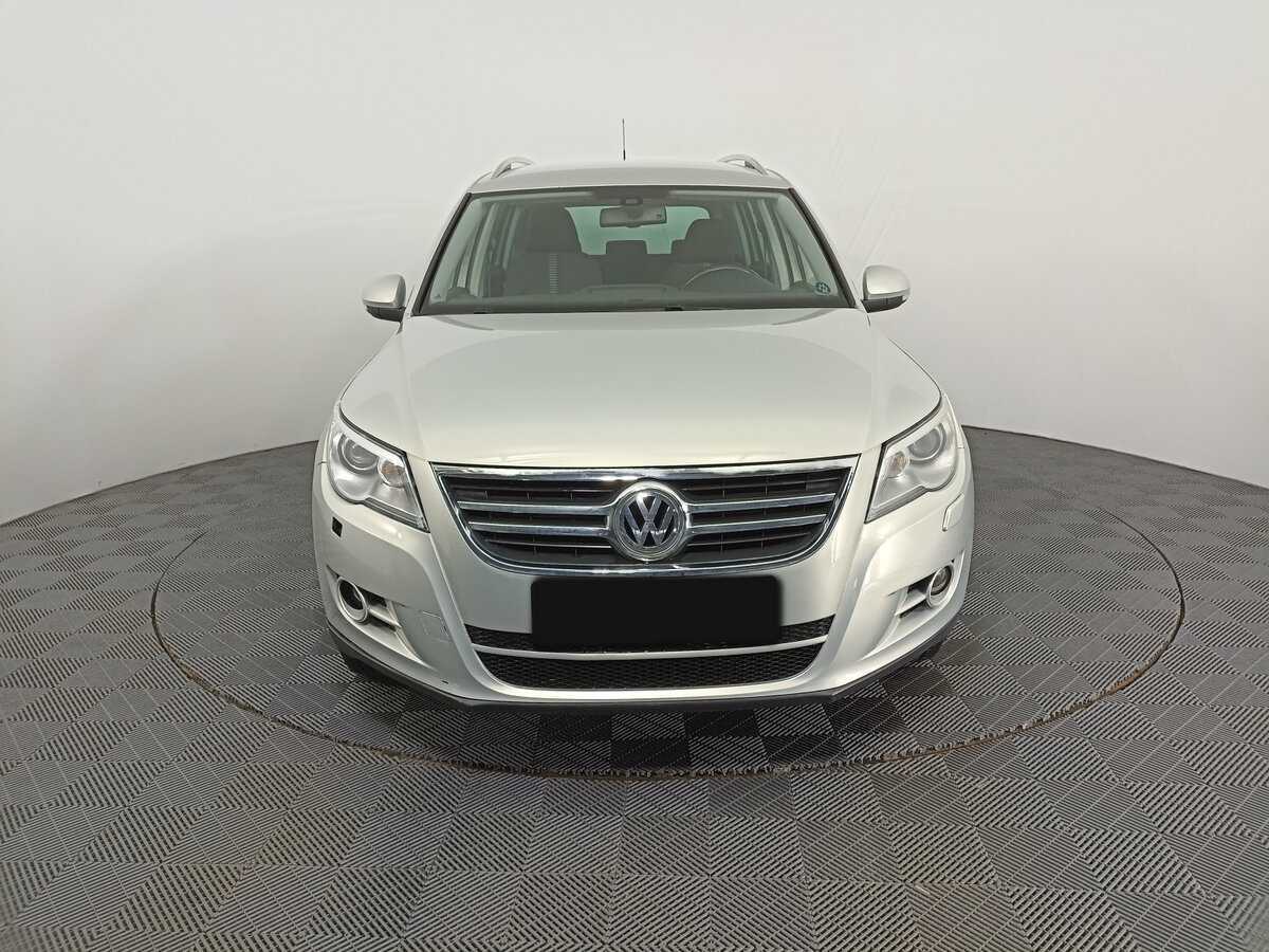 Купить Volkswagen Tiguan, 2010, 128 135 км, фото №2