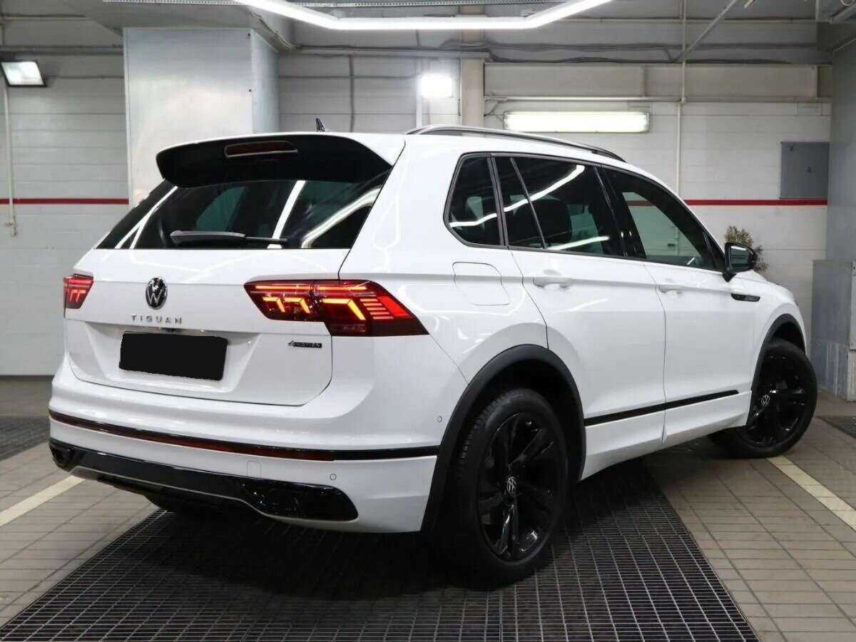 Купить Volkswagen Tiguan, 2021, 94 200 км, фото №2