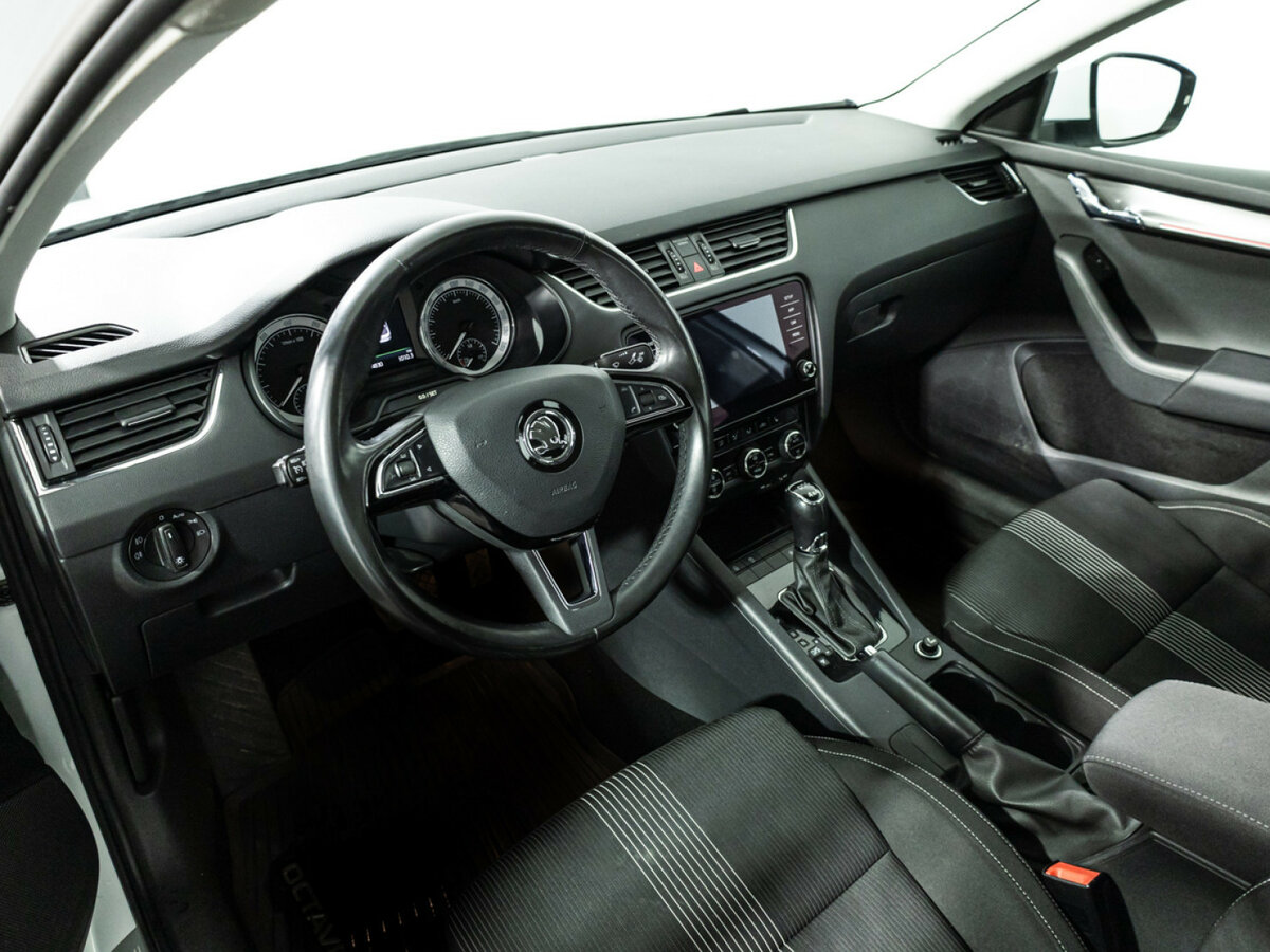 Купить Skoda Octavia III (A7) Рестайлинг, 2017, 94 828 км, фото №11