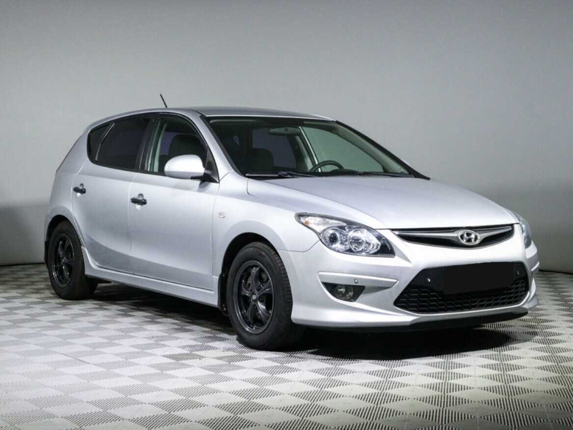 Купить Hyundai i30, 2010, 74 156 км, фото №3