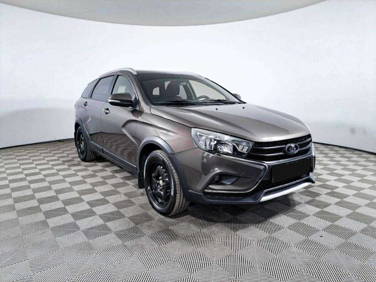 Купить Lada (ВАЗ) Vesta SW Cross, 2017, 94 416 км, фото №3