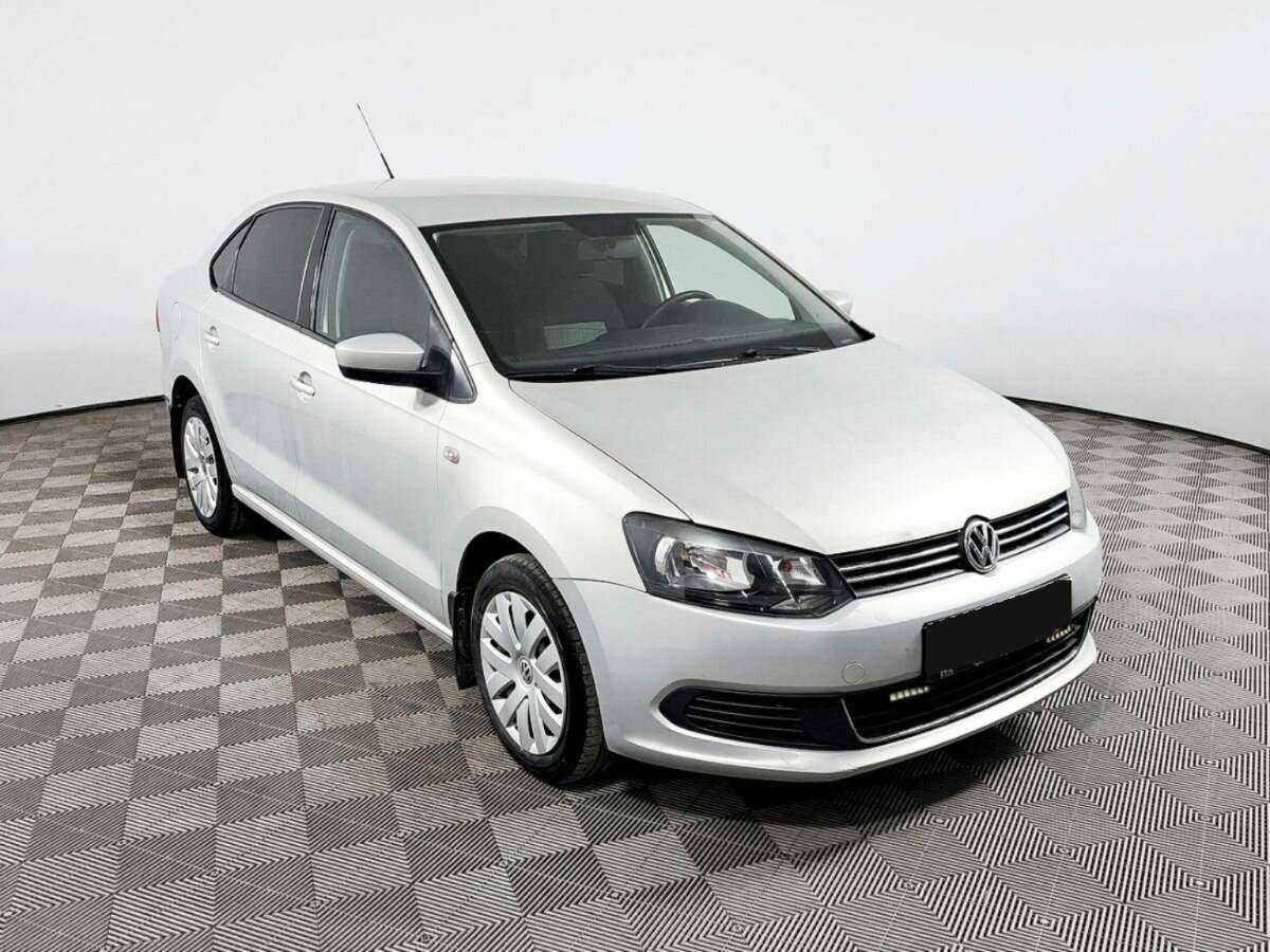 Купить Volkswagen Polo, 2011, 170 500 км, фото №3