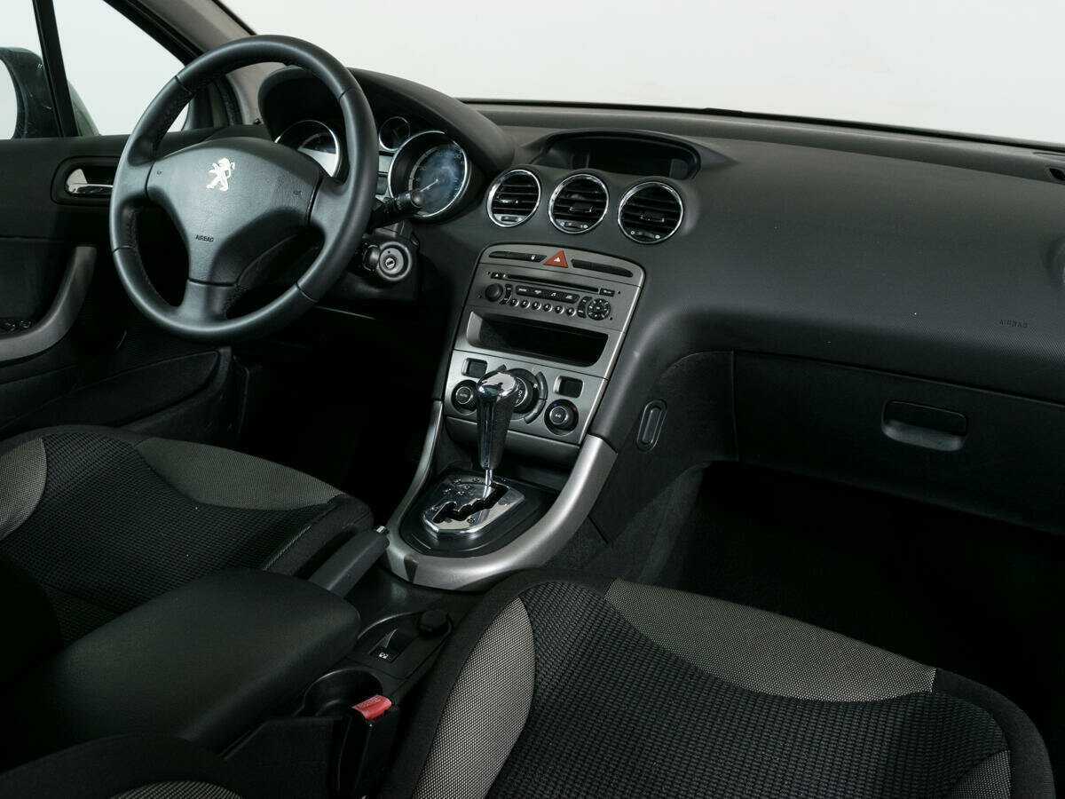 Купить Peugeot 308, 2011, 135 000 км, фото №6