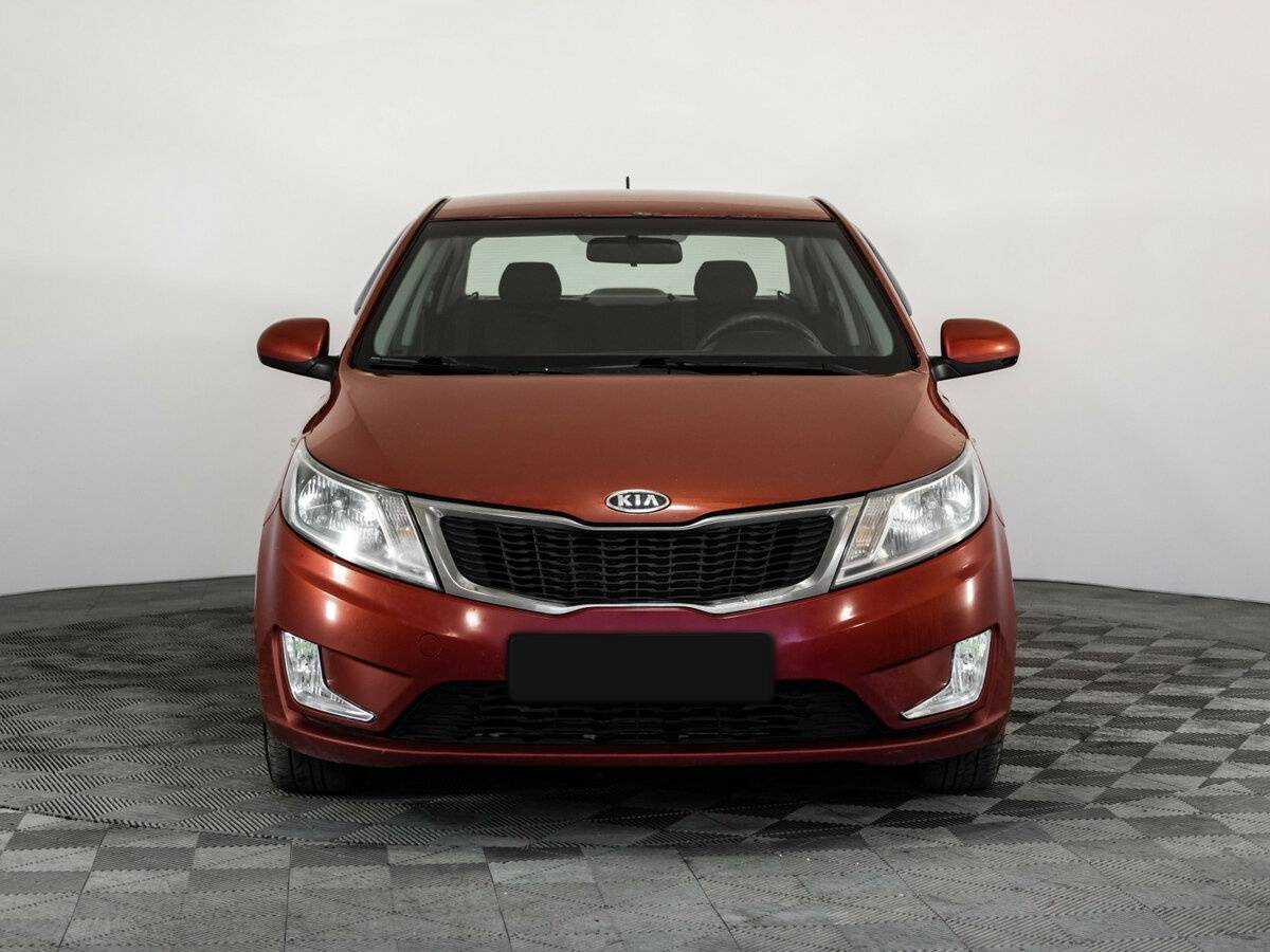 Купить Kia Rio III, 2011, 327 000 км, фото №2