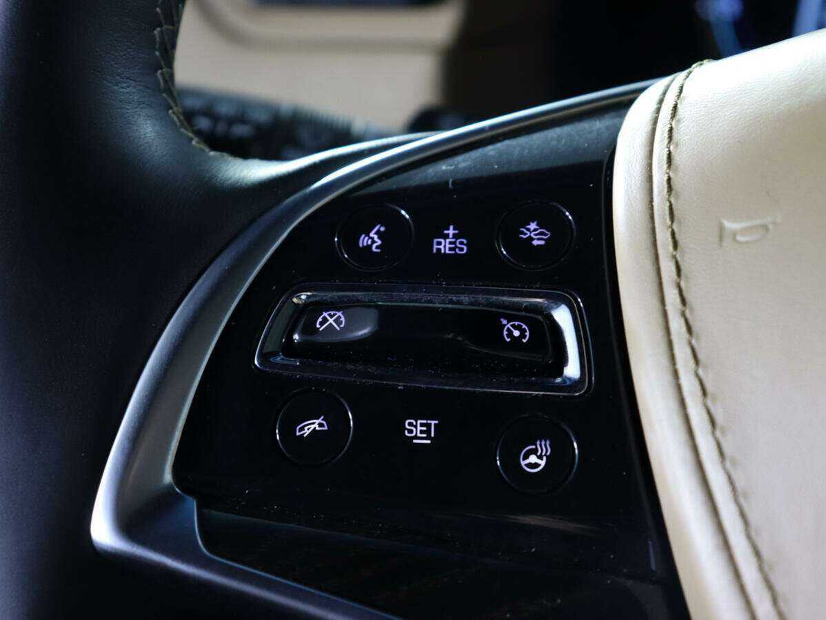 Купить Cadillac Escalade ESV, 2018, 167 637 км, фото №24