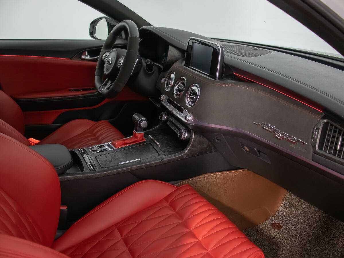 Купить Kia Stinger, 2018, 123 337 км, фото №9