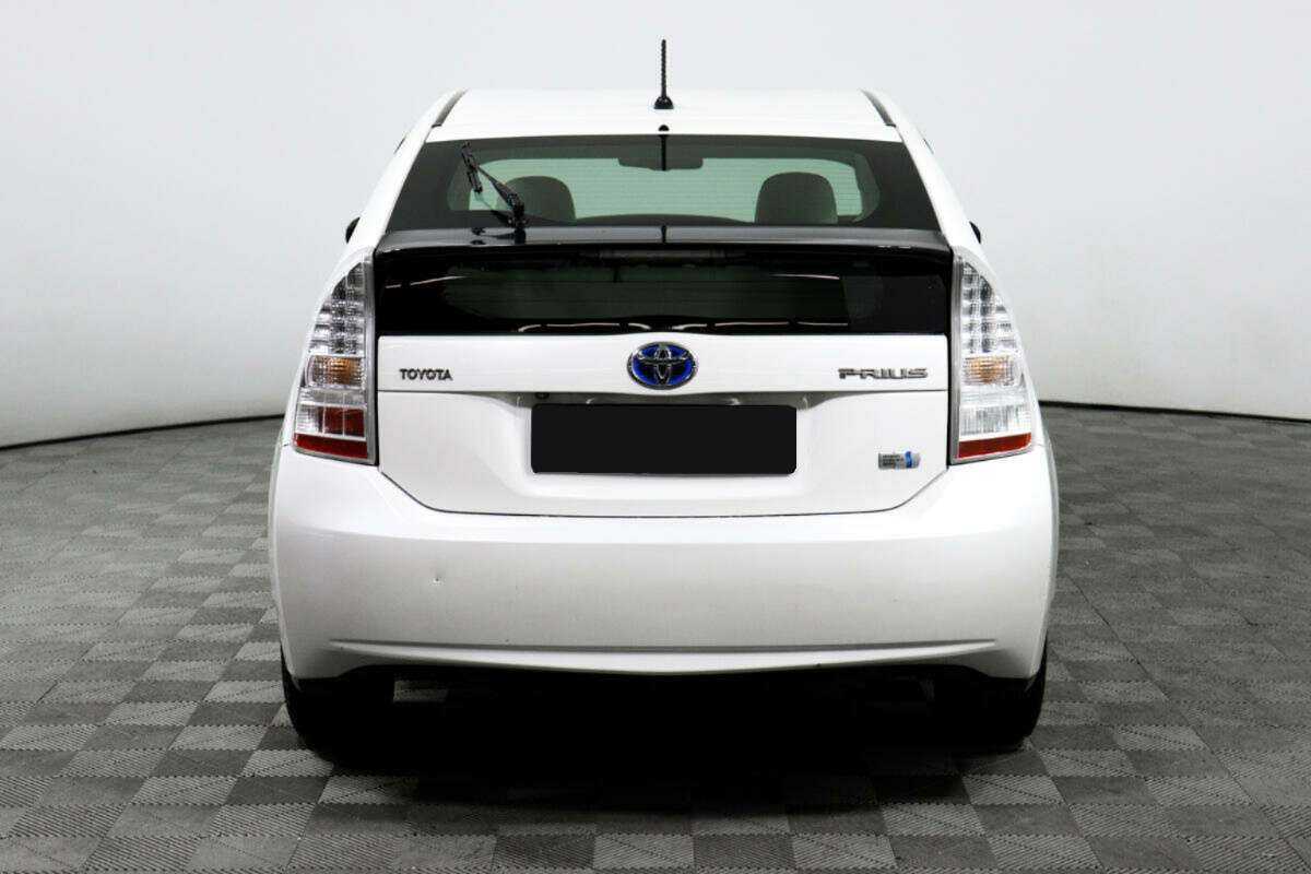 Купить Toyota Prius Plug-in Hybrid, 2009, 149 737 км, фото №6