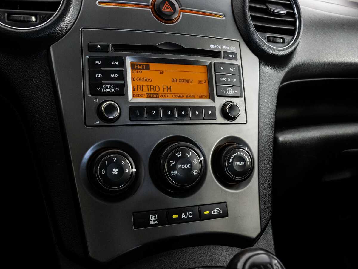 Купить Kia Carens, 2010, 352 000 км, фото №11