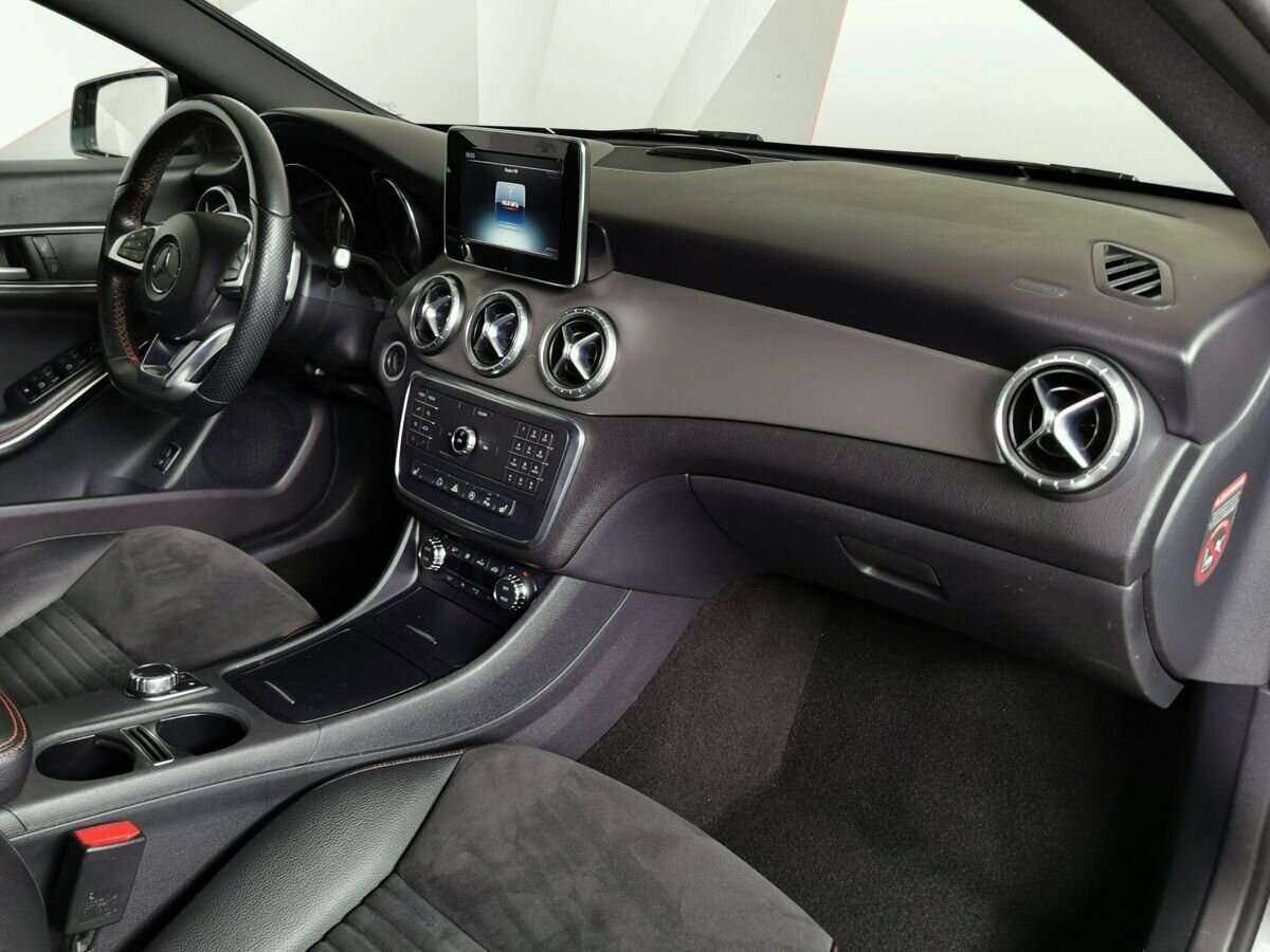 Купить Mercedes-Benz CLA 200, 2015, 132 981 км, фото №10