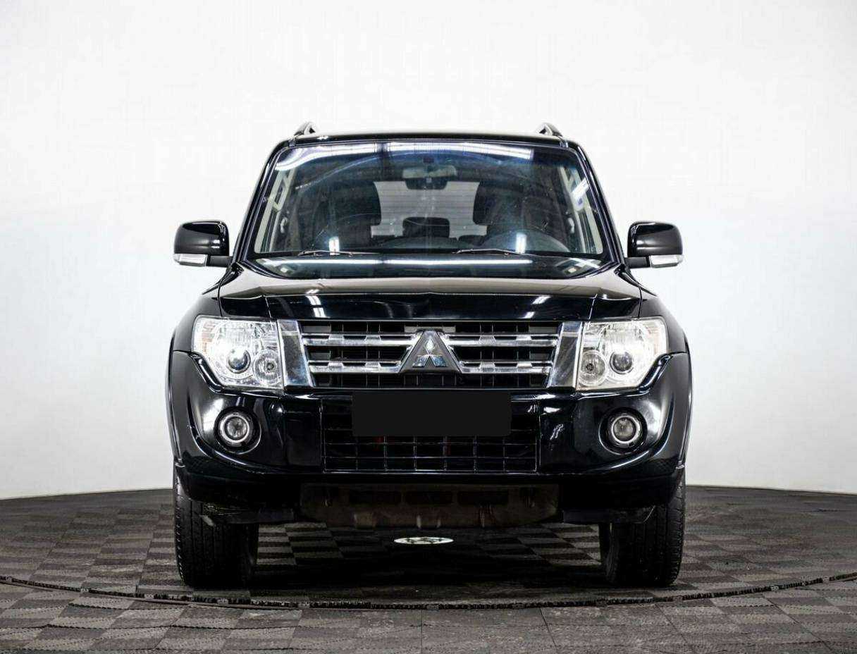 Купить Mitsubishi Pajero, 2011, 186 754 км, фото №2