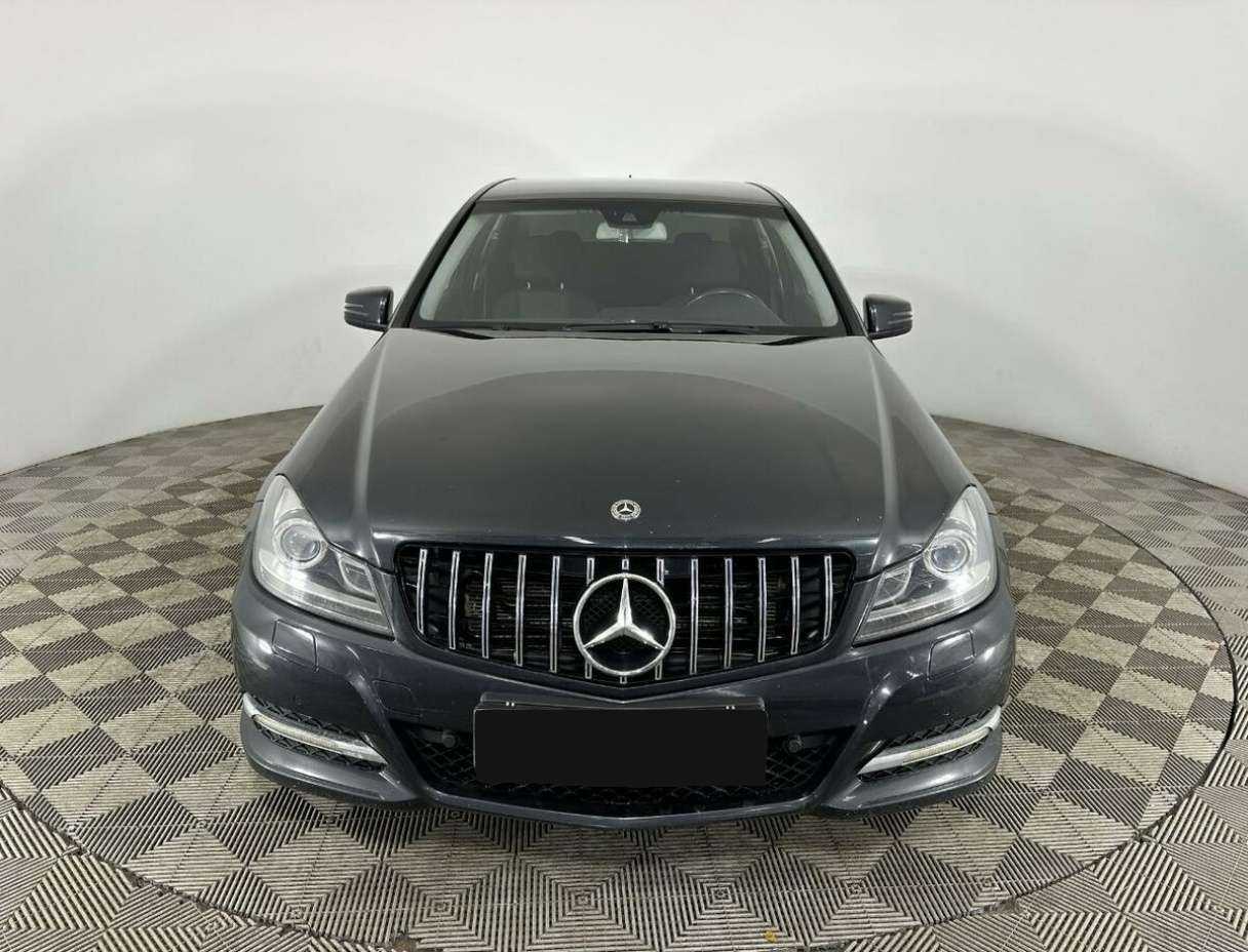 Купить Mercedes-Benz C-Класс 180 BlueEFFICIENCY, 2011, 135 600 км, фото №2