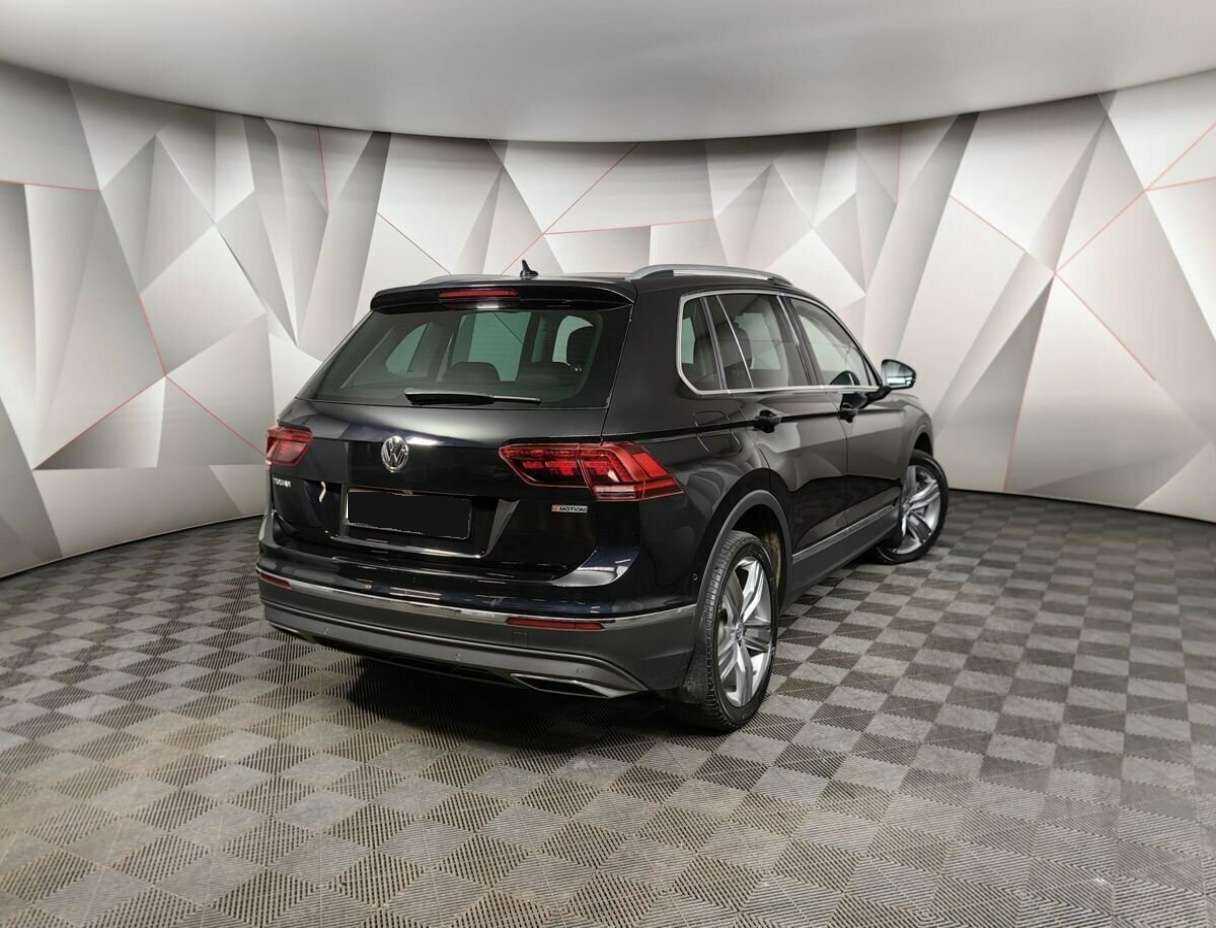 Купить Volkswagen Tiguan, 2019, 86 168 км, фото №2